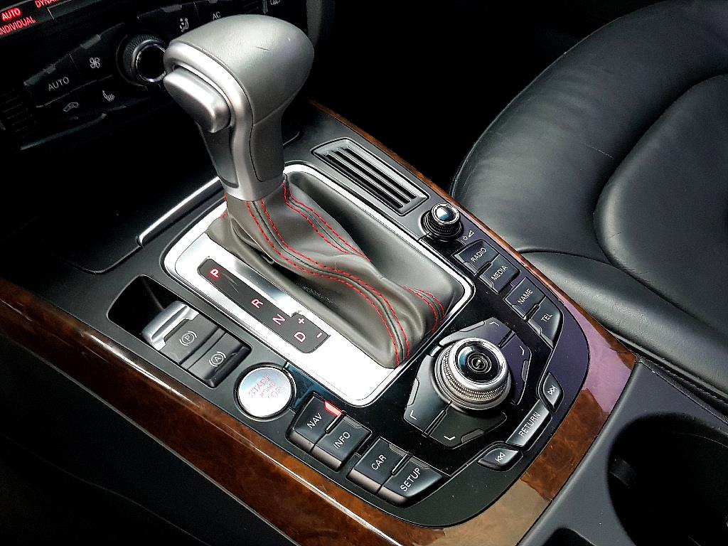 Audi A4 2010 Negro - Importación desde Corea - HF Imports Iquique - Foto 13