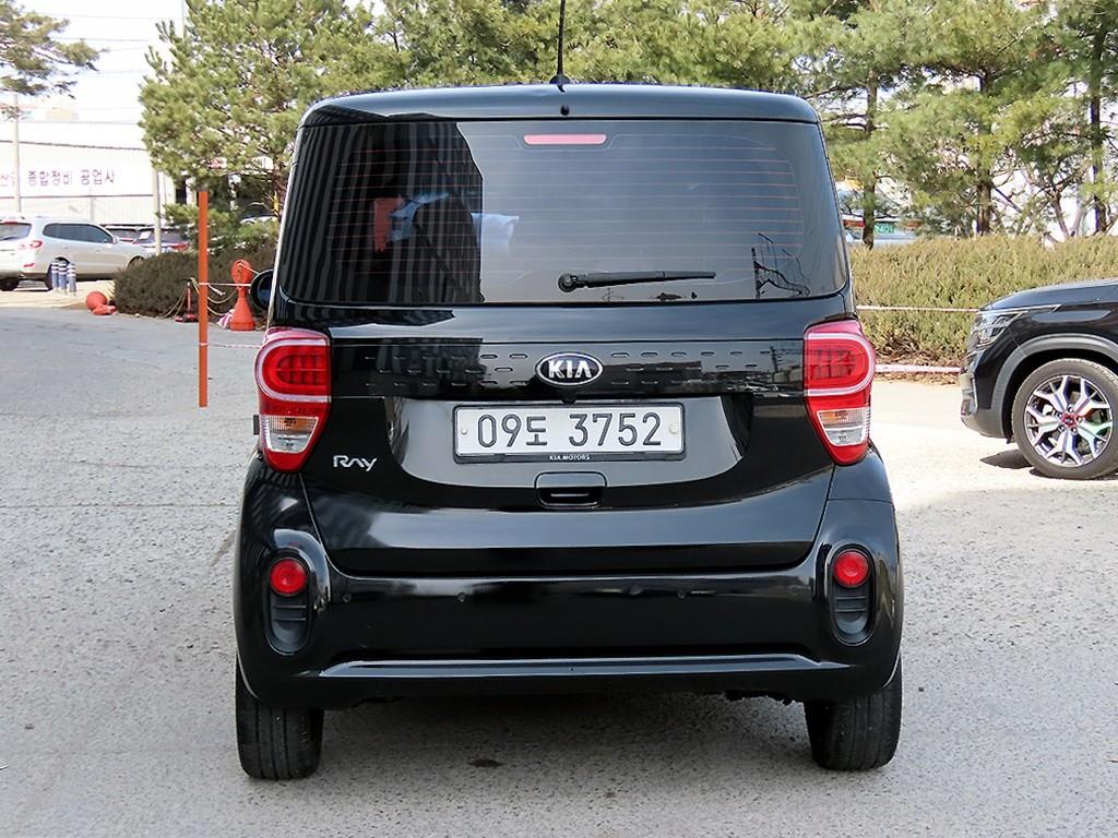 KIA Ray - Vista 4