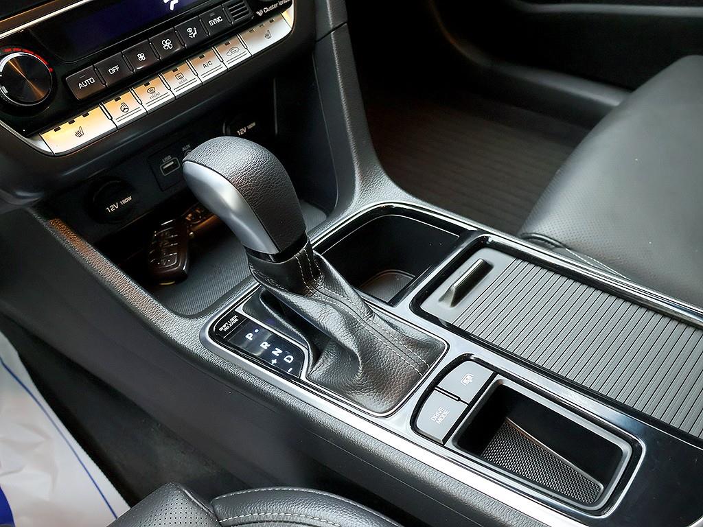 HYUNDAI Sonata 2018 Blanco - Importación desde Corea - HF Imports Iquique - Foto 10