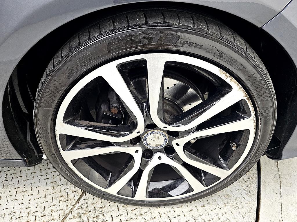 Mercedes Benz E class 2016 Negro - Importación desde Corea - HF Imports Iquique - Foto 20