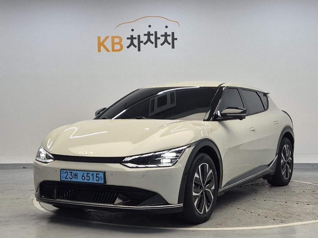 KIA EV6 2022 Blanco - Importación desde Corea - HF Imports Iquique - Foto 1