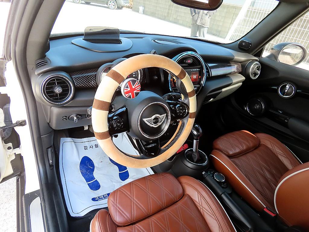 Mini Cooper Convertible - Vista 12