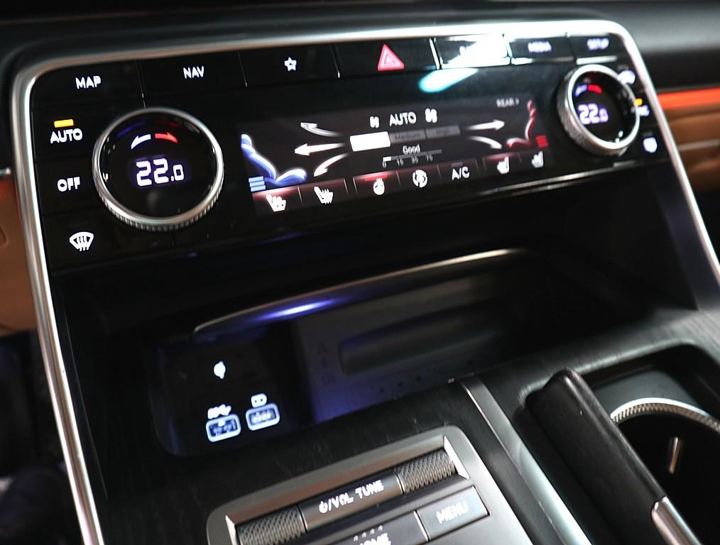 Genesis GV80 - Vista 12