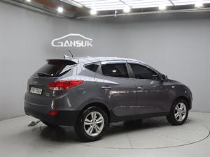 HYUNDAI Tucson - Vista 8