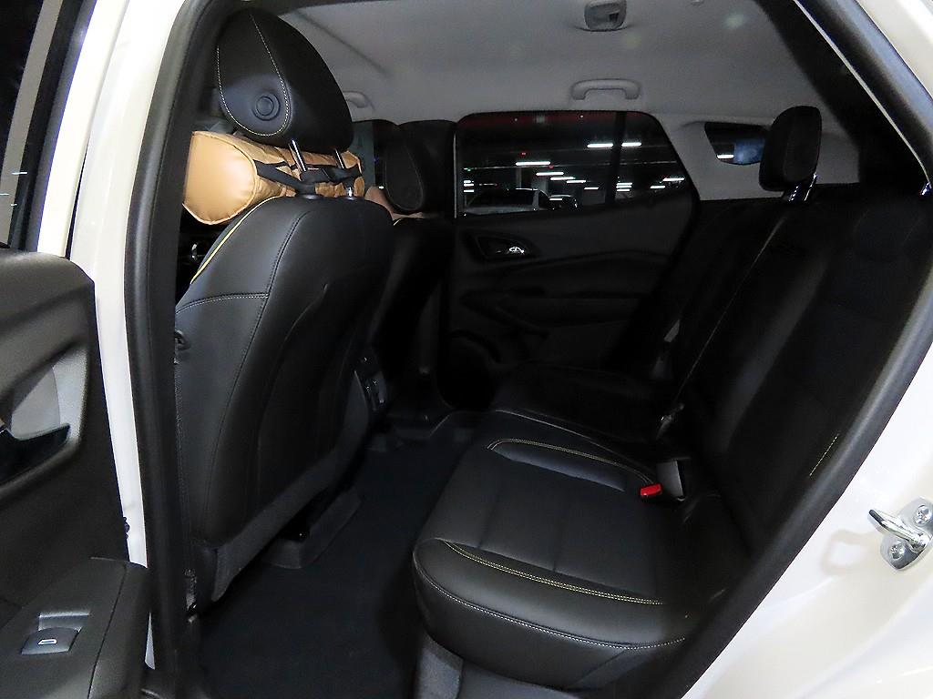 Chevrolet Trax - Vista 7