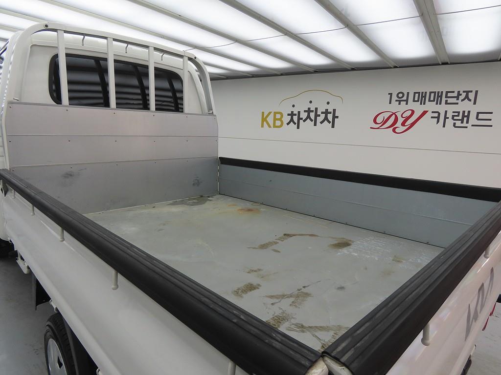 Small Truck Cargo (small) 2025 Blanco - Importación desde Corea - HF Imports Iquique - Foto 18
