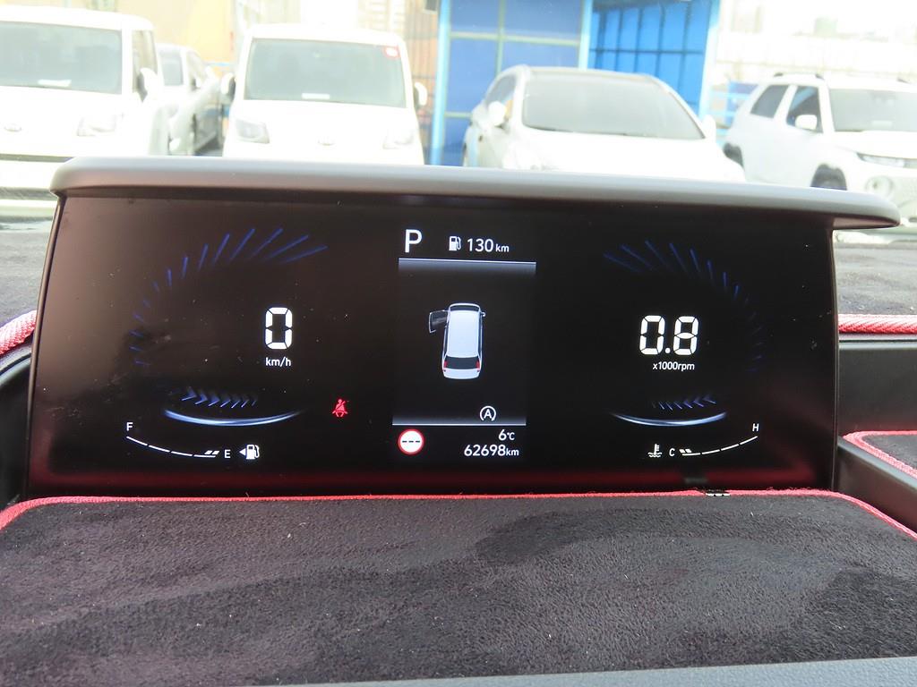 HYUNDAI Staria - Vista 11