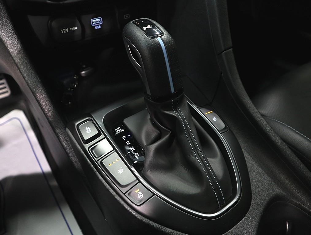 HYUNDAI Veloster 2021 Gris - Importación desde Corea - HF Imports Iquique - Foto 15