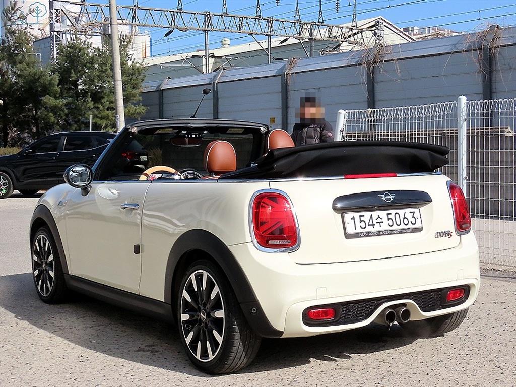 Mini Cooper Convertible - Vista 7