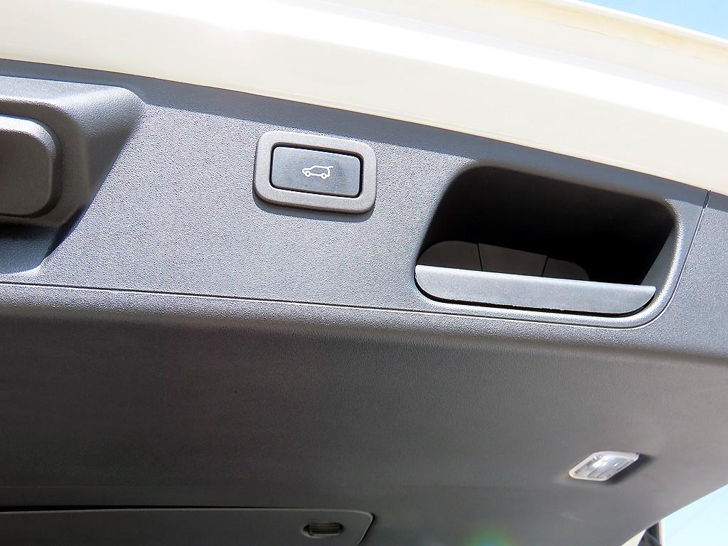 Jaguar E-PACE 2018 Blanco - Importación desde Corea - HF Imports Iquique - Foto 15