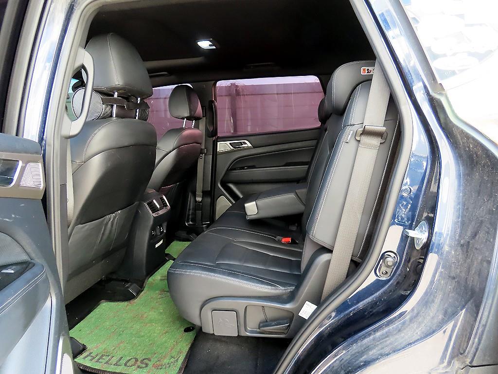Ssangyong Rexton - Vista 6