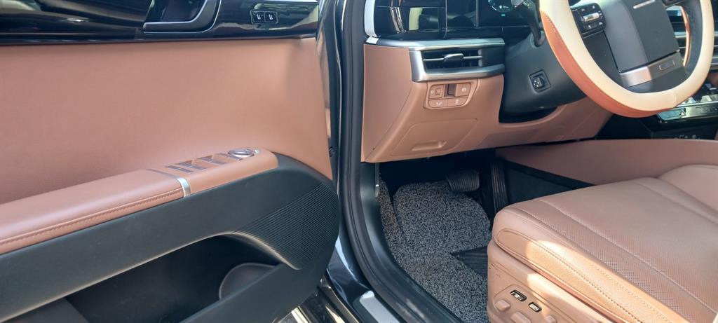 HYUNDAI Grandeur - Vista 7