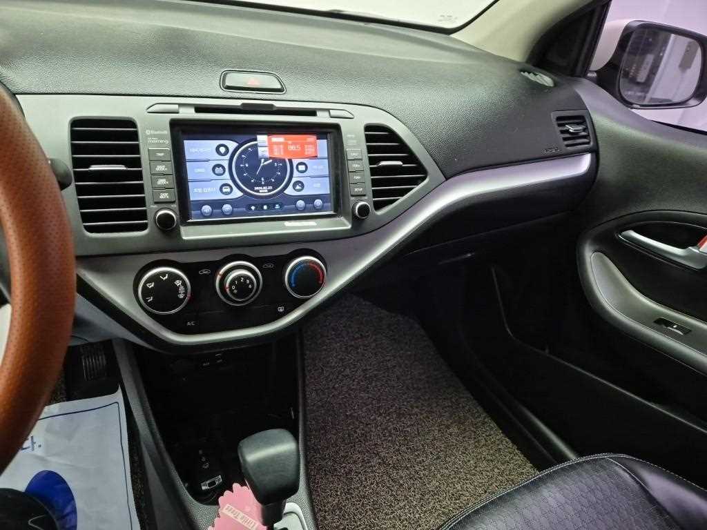 KIA Morning - Vista 10