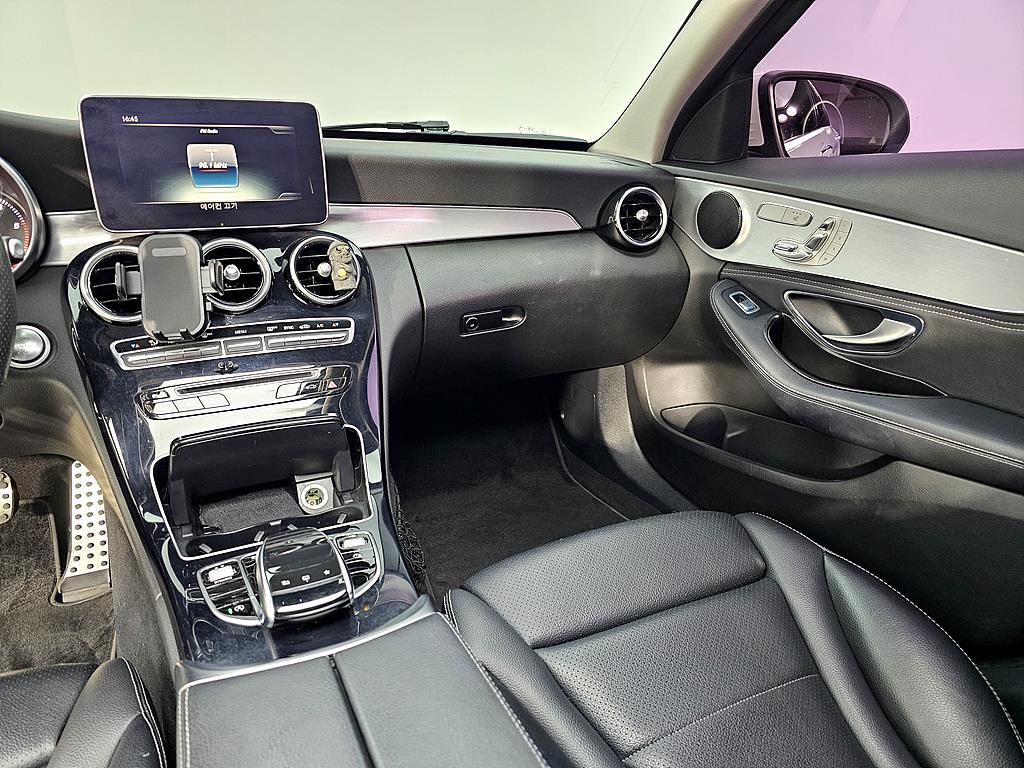 Mercedes Benz C Class - Vista 10