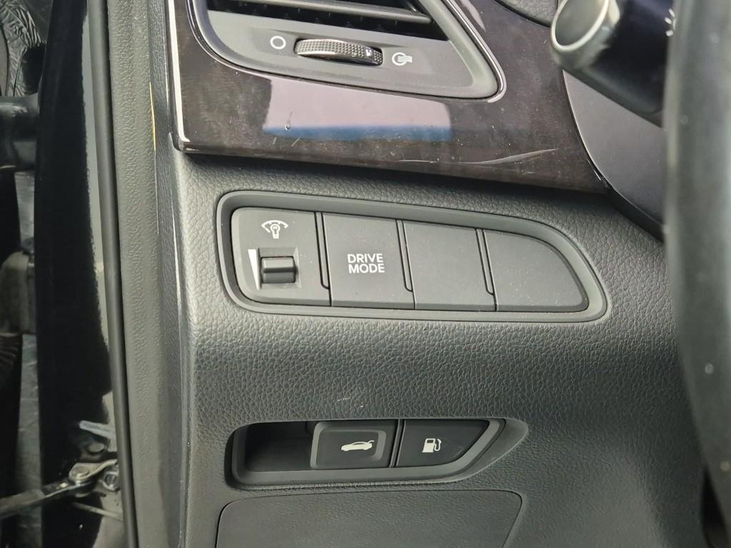 HYUNDAI Grandeur 2017 Negro - Importación desde Corea - HF Imports Iquique - Foto 17