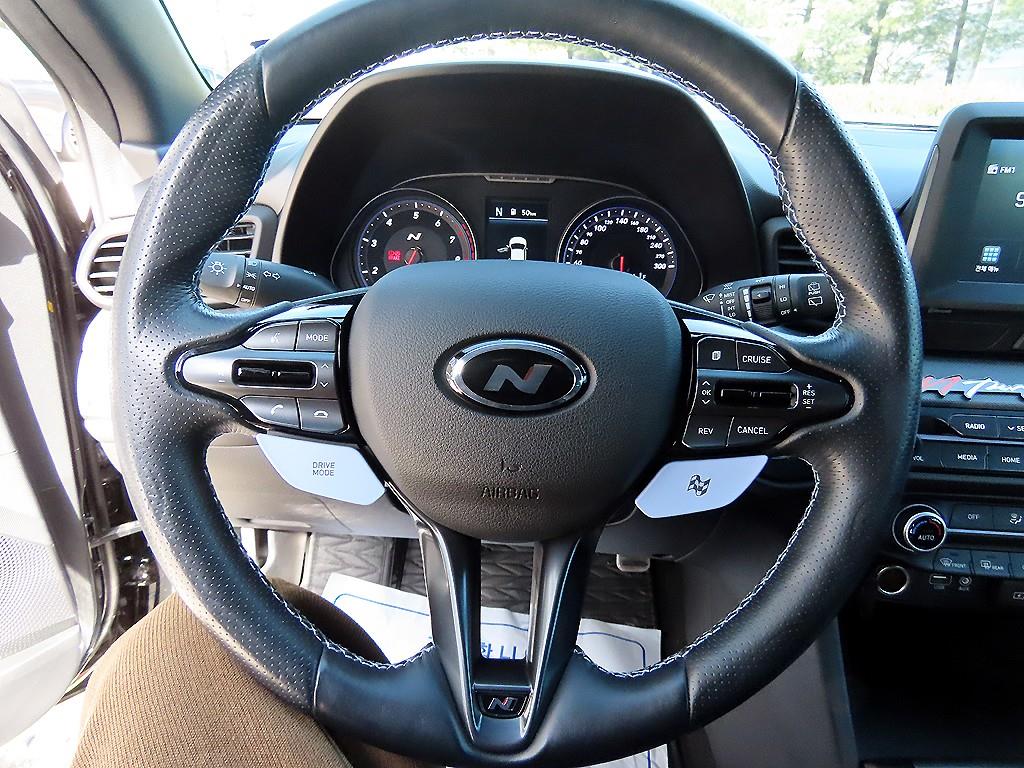 HYUNDAI Veloster - Vista 8