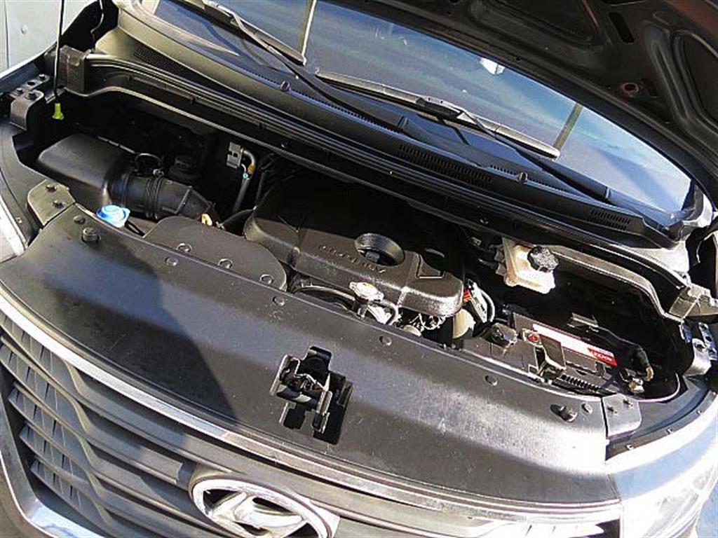 HYUNDAI Starex 2019 Negro - Importación desde Corea - HF Imports Iquique - Foto 9