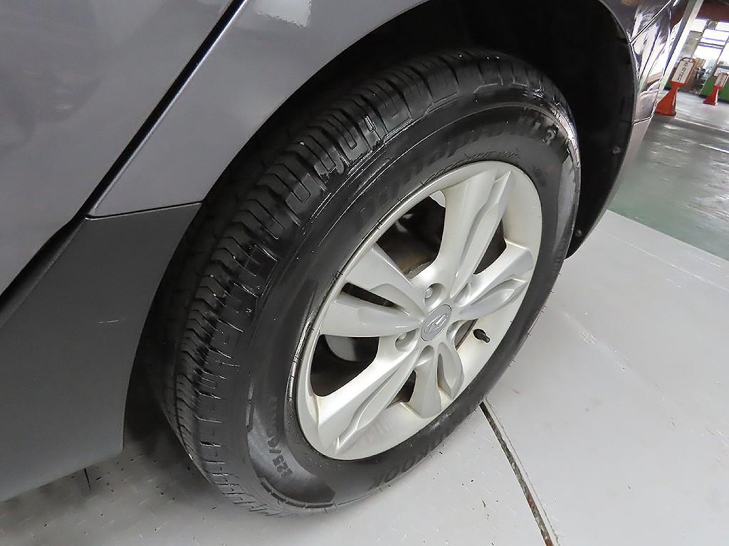 HYUNDAI Tucson - Vista 9