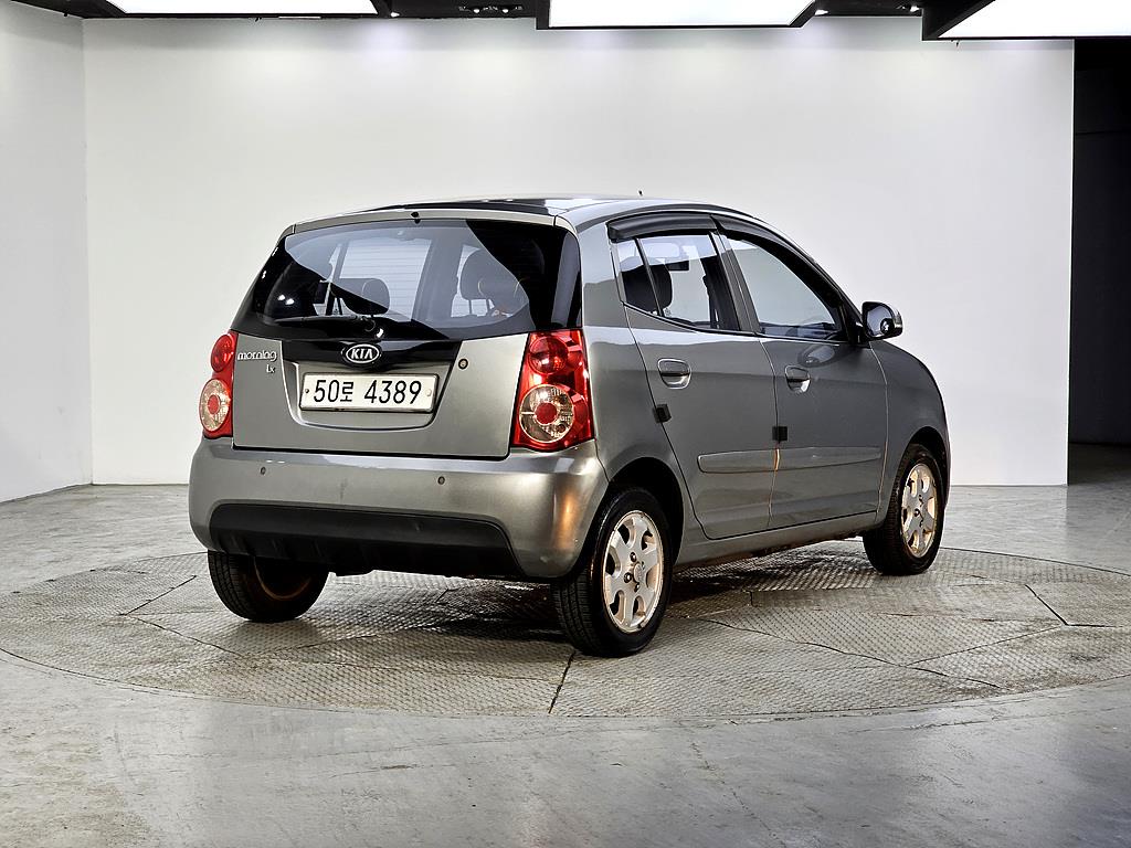 KIA Morning - Vista 4