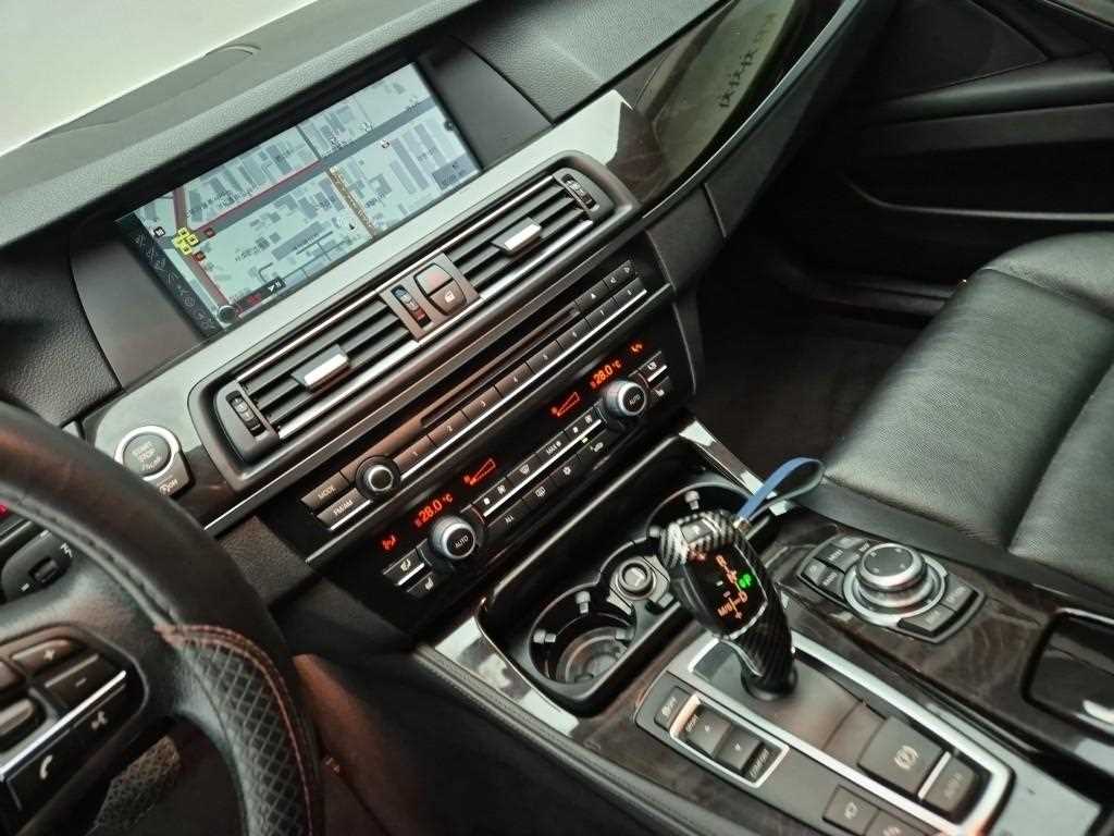 BMW 5 Series - Vista 10