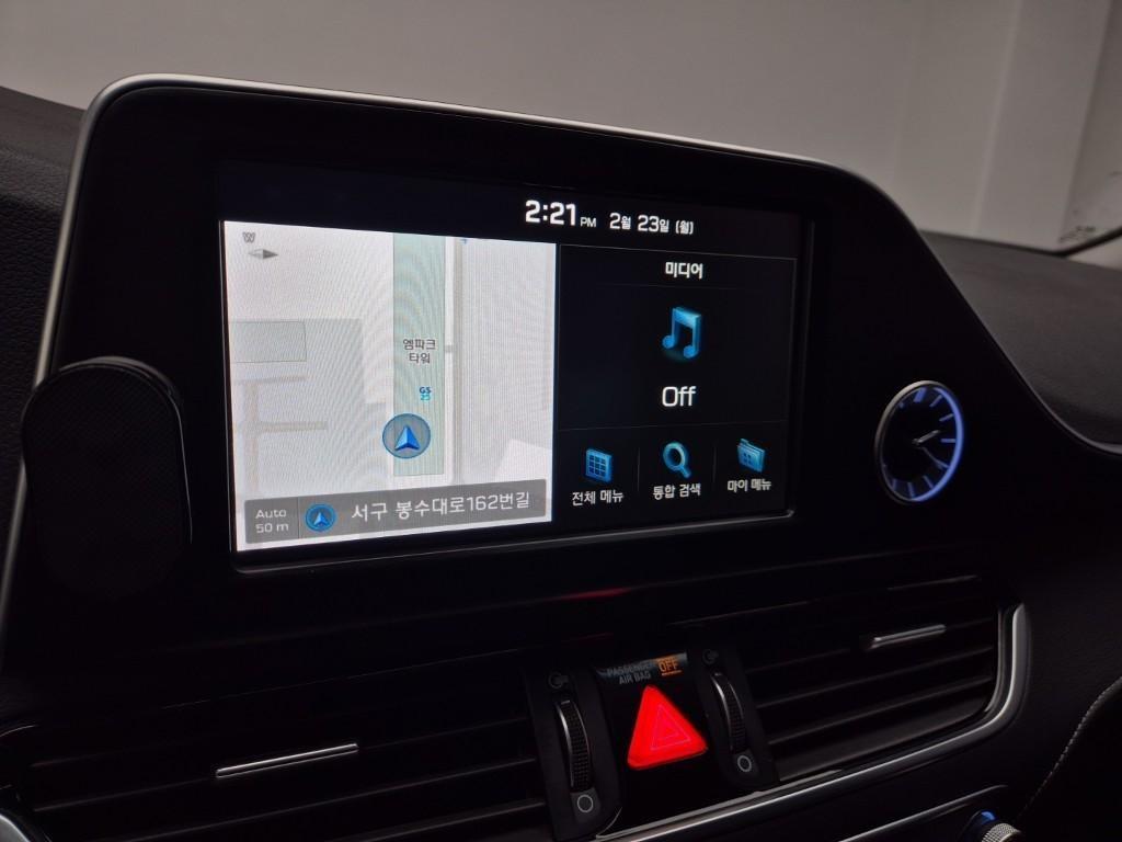 HYUNDAI Grandeur 2018 Negro - Importación desde Corea - HF Imports Iquique - Foto 13