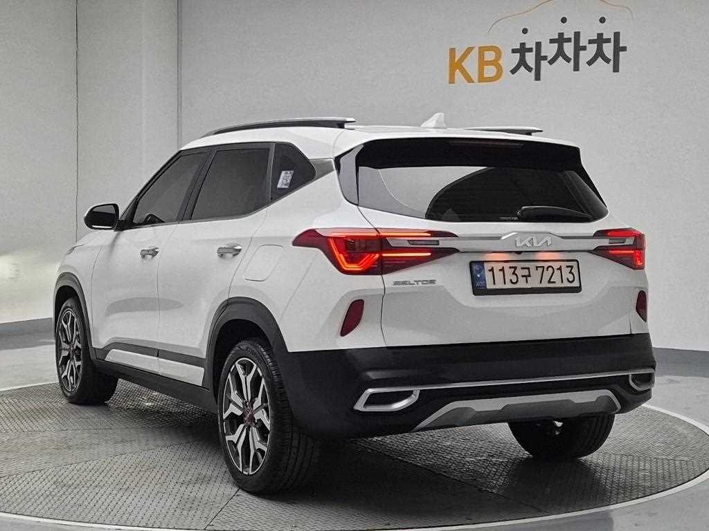 KIA Seltos - Vista 2