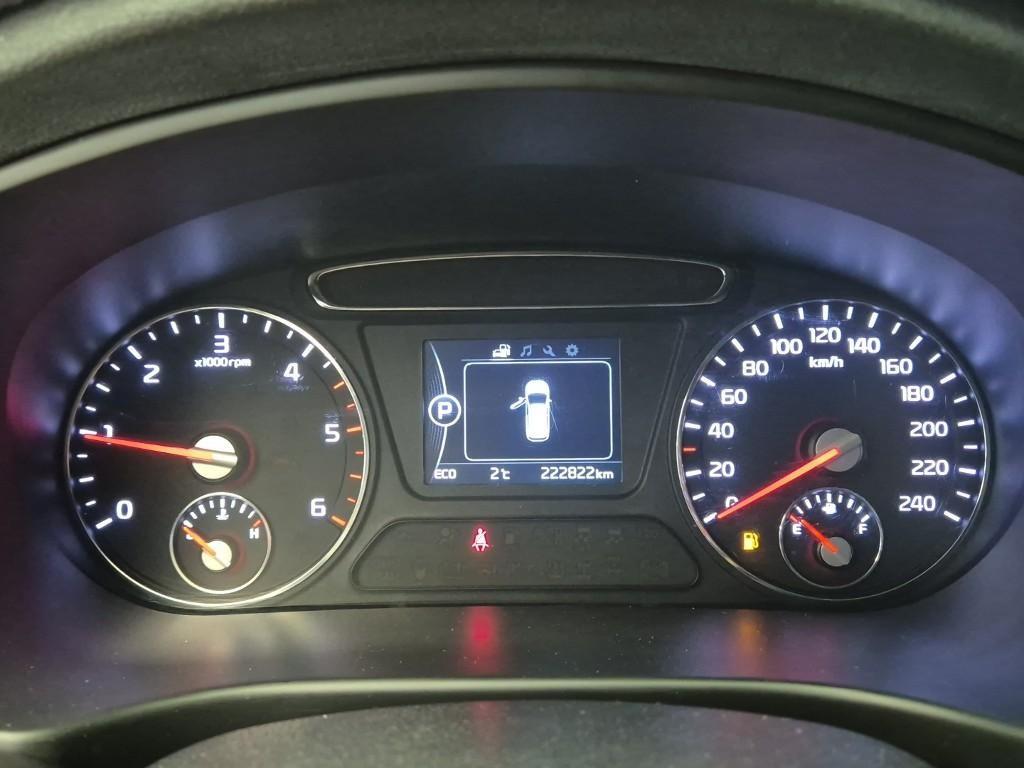 KIA Sorento - Vista 6