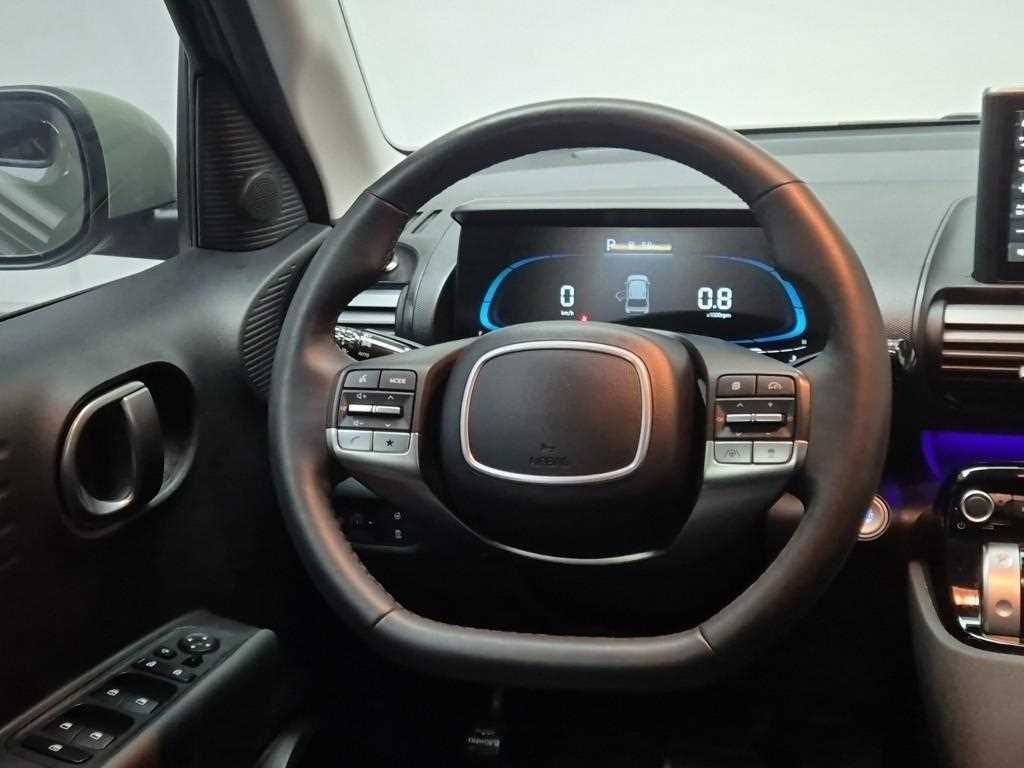 HYUNDAI Casper - Vista 9