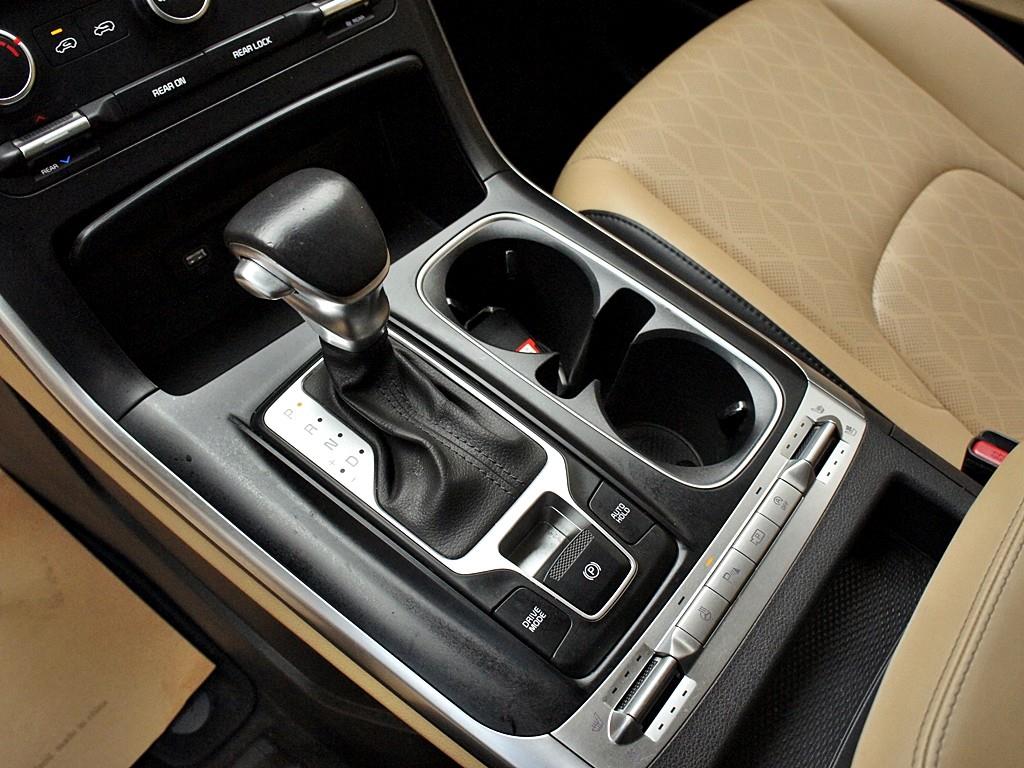 KIA Carnival 2023 Blanco - Importación desde Corea - HF Imports Iquique - Foto 11