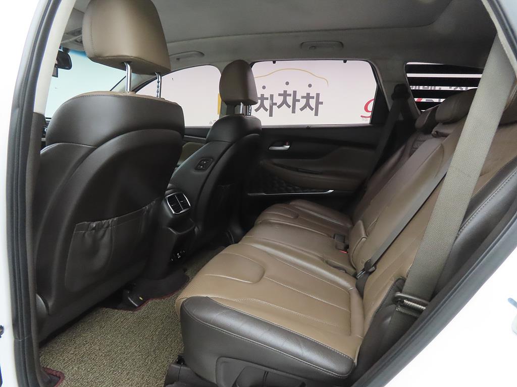 HYUNDAI Santa Fe - Vista 6