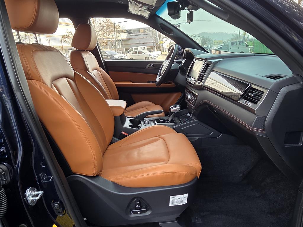 Ssangyong Rexton - Vista 9