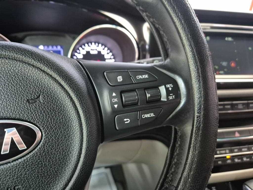 KIA Carnival 2018 Negro - Importación desde Corea - HF Imports Iquique - Foto 16