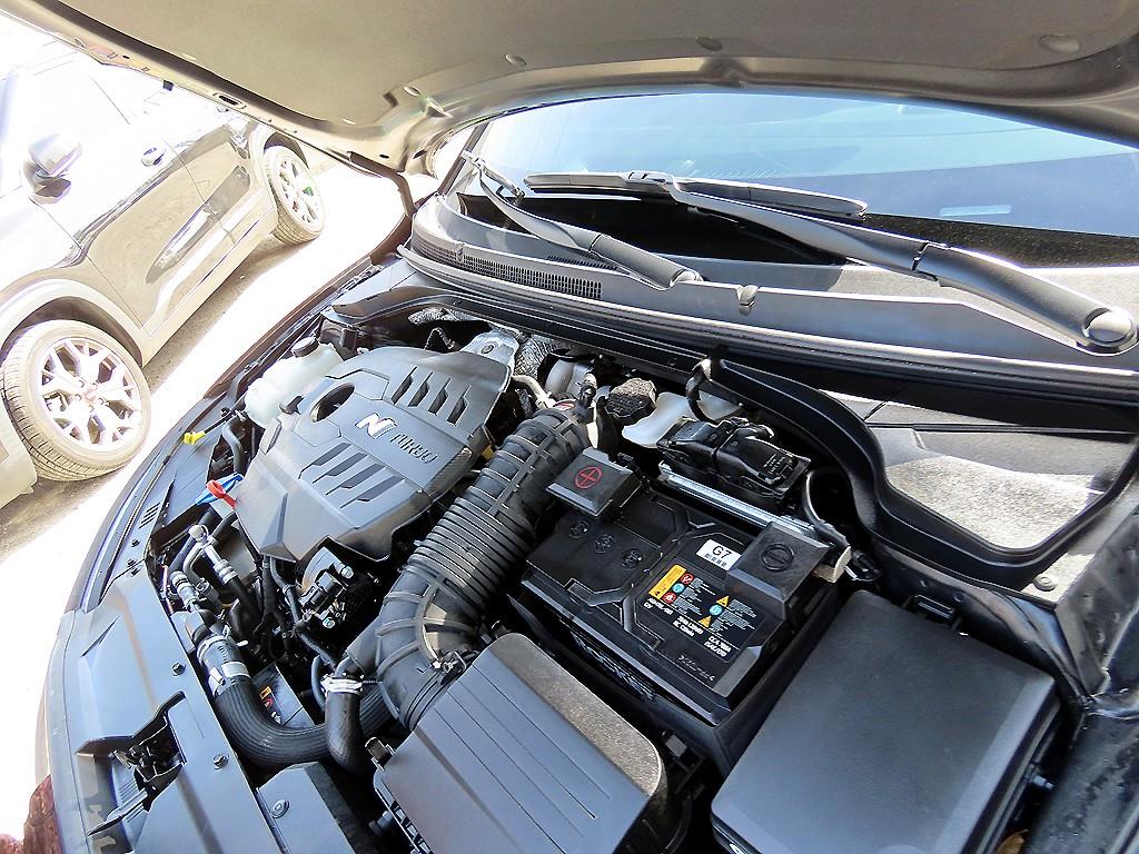 HYUNDAI Veloster 2020 Negro - Importación desde Corea - HF Imports Iquique - Foto 16