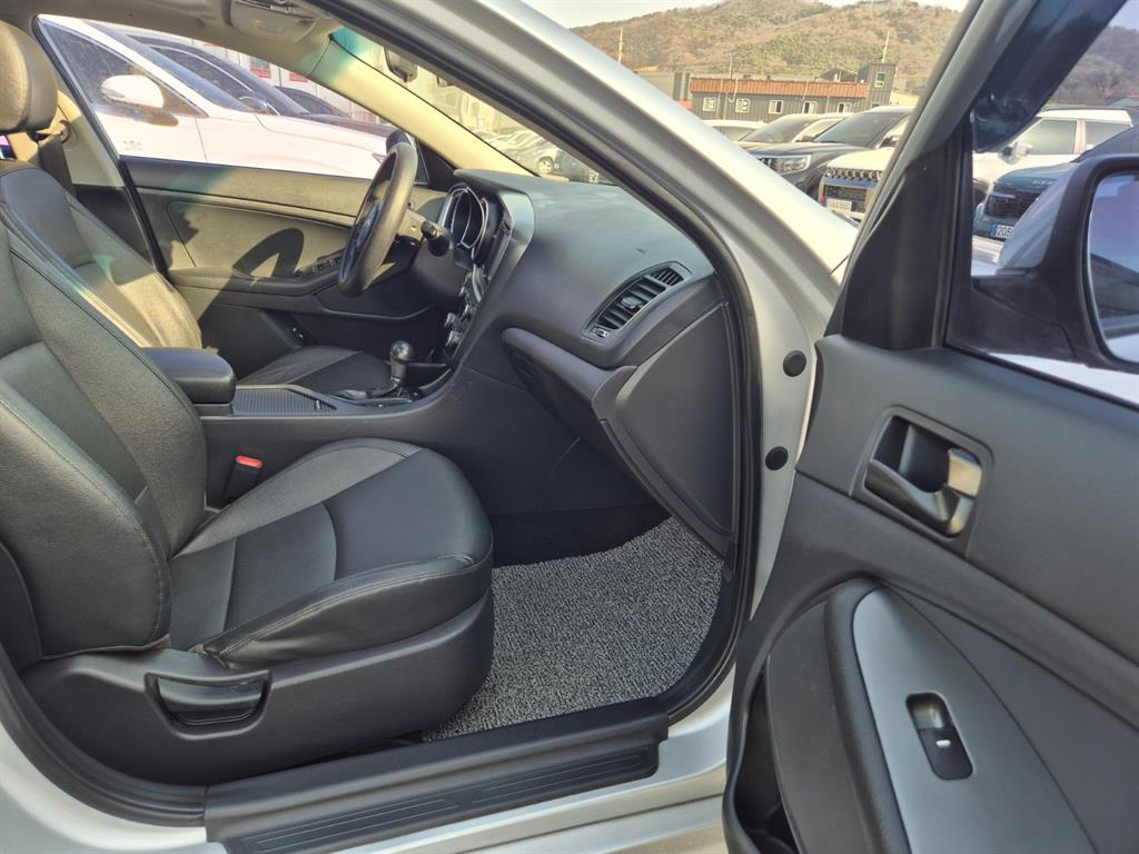 KIA K5 2014 Gris - Importación desde Corea - HF Imports Iquique - Foto 16