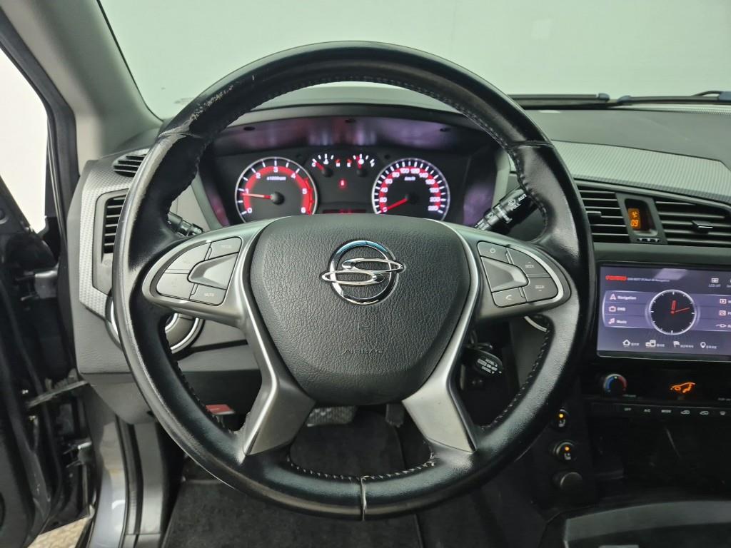 Ssangyong Korando - Vista 9
