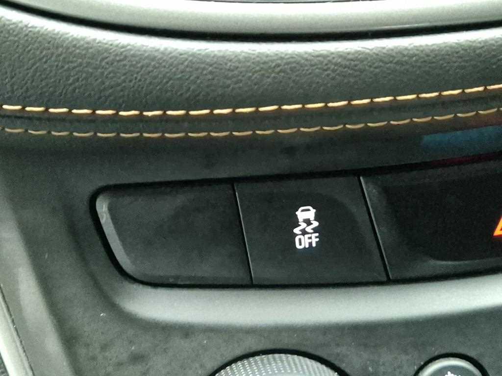 Chevrolet Trax 2017 Blanco - Importación desde Corea - HF Imports Iquique - Foto 17