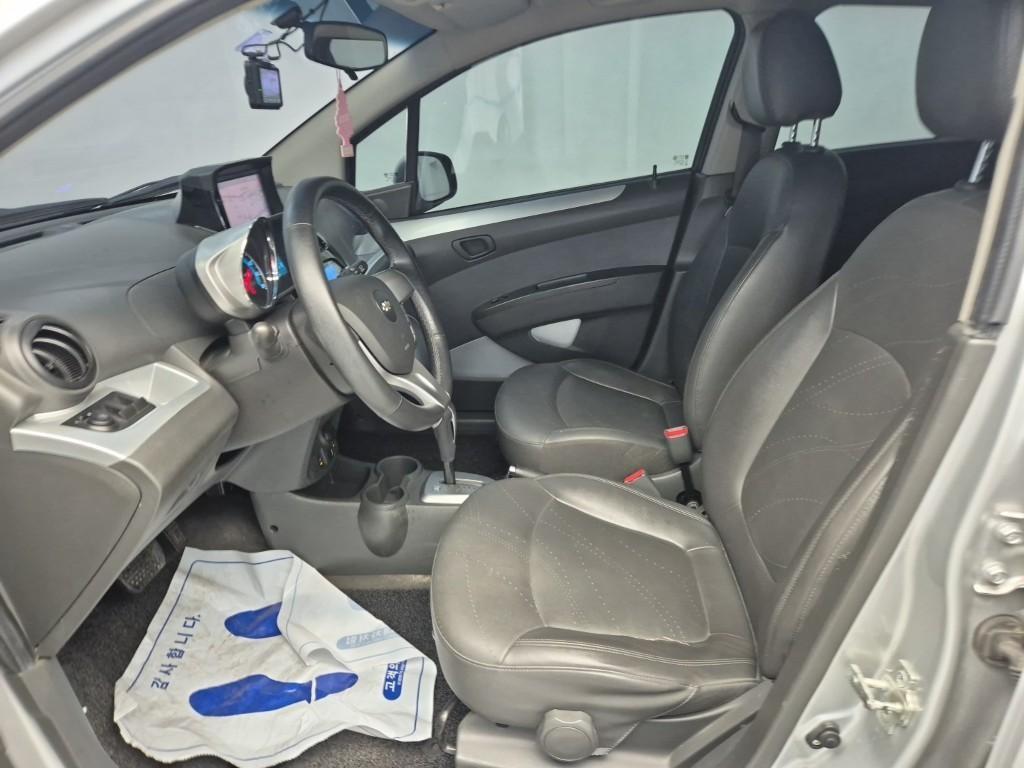 Chevrolet Spark - Vista 11