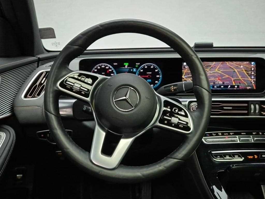 Mercedes Benz EQC - Vista 9