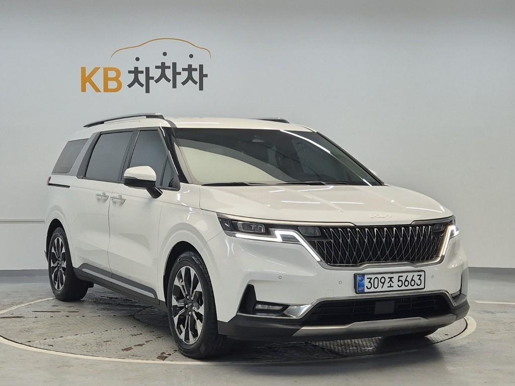 KIA Carnival - Vista 4