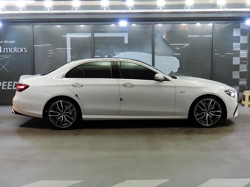 Mercedes Benz E class - Vista 3