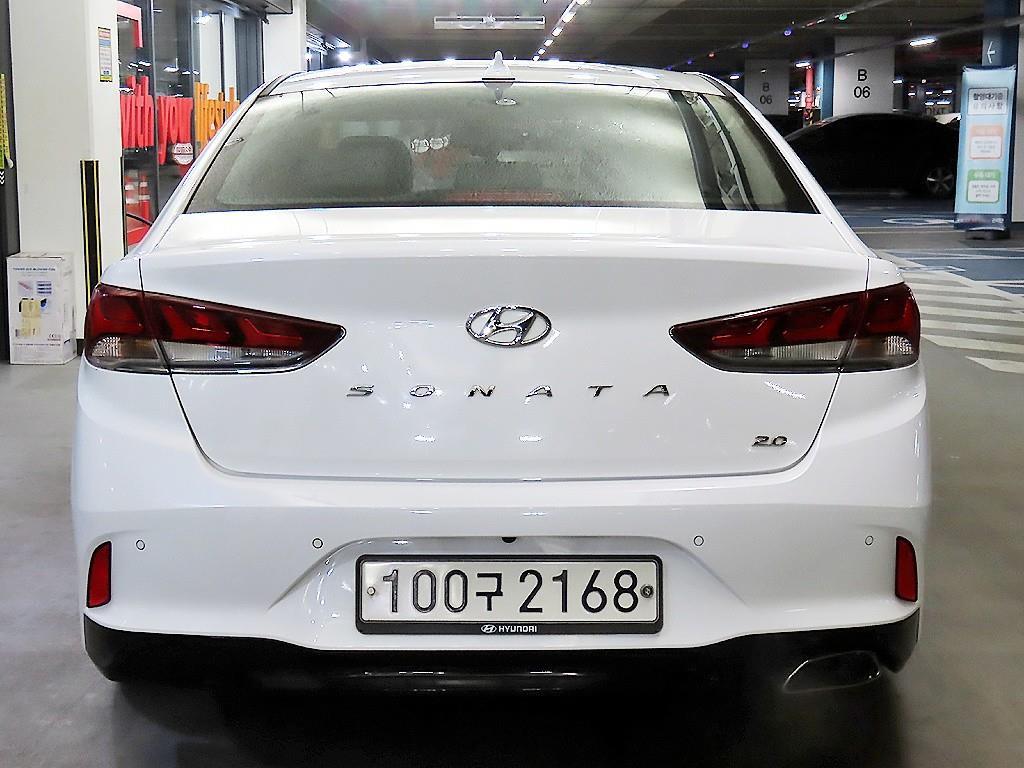 HYUNDAI Sonata - Vista 5