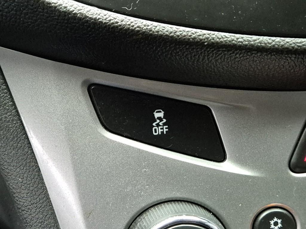 Chevrolet Trax 2014 Gris - Importación desde Corea - HF Imports Iquique - Foto 17