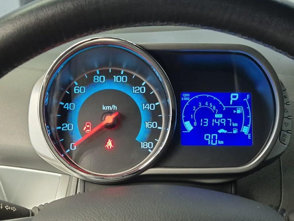 Chevrolet Spark - Vista 6