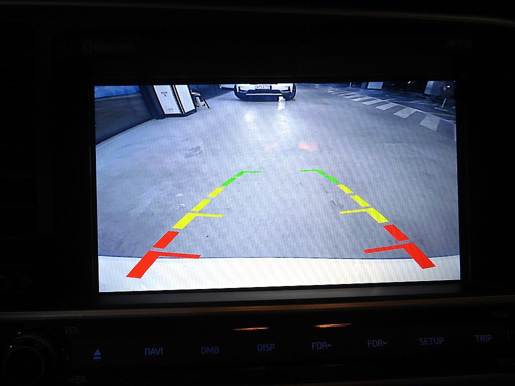 HYUNDAI Avante 2018 Blanco - Importación desde Corea - HF Imports Iquique - Foto 16