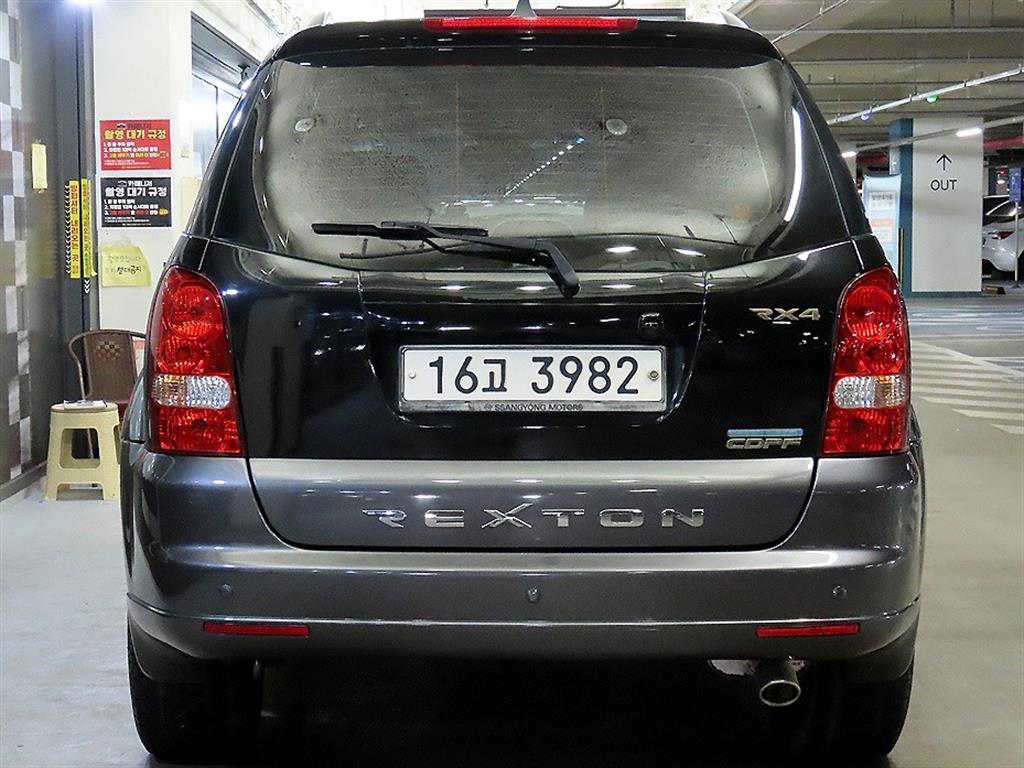 Ssangyong Rexton - Vista 5