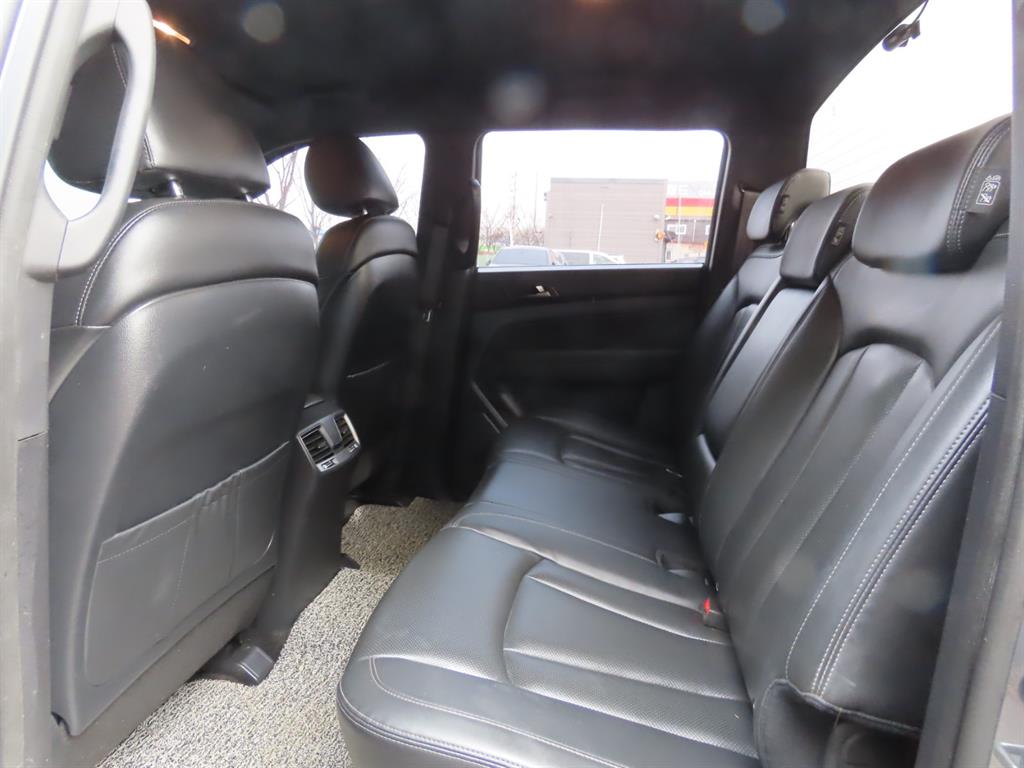 Ssangyong Rexton - Vista 11