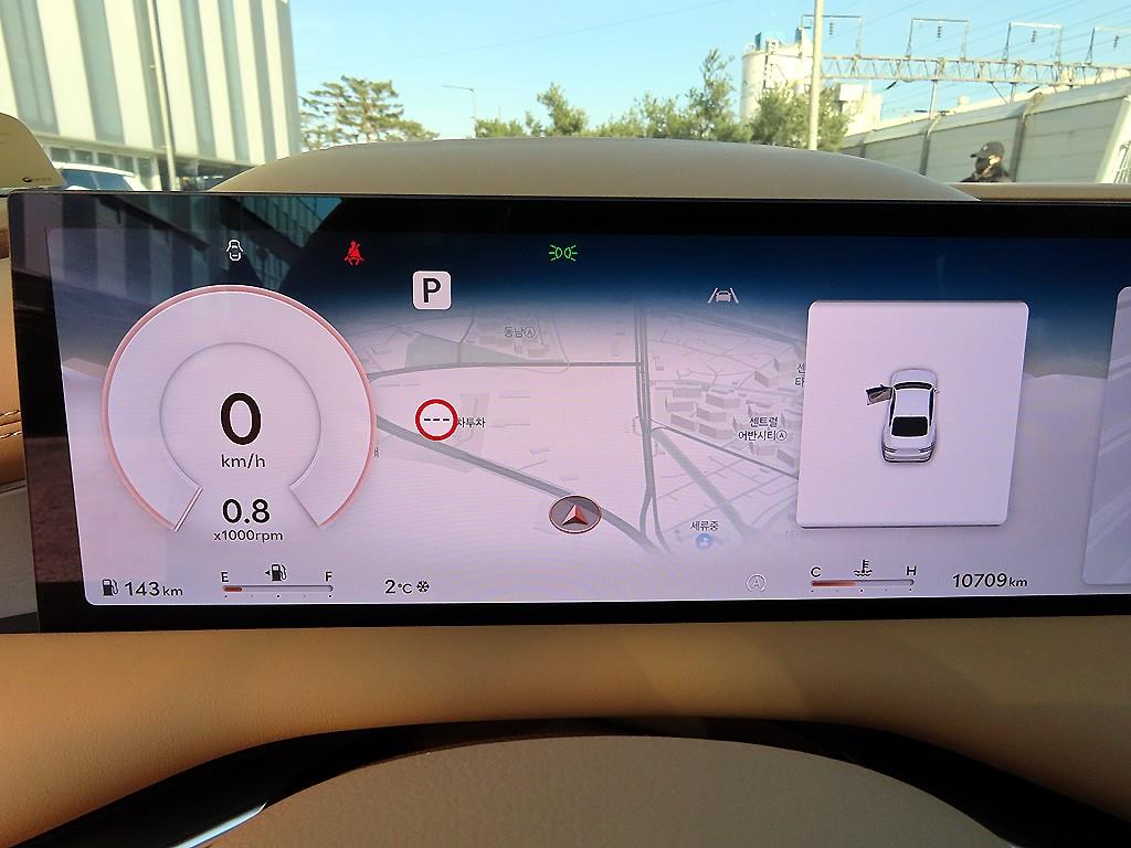 Genesis G80 - Vista 9