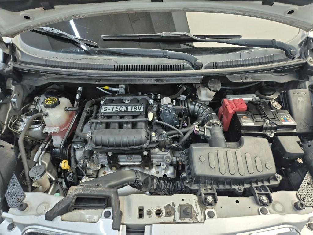 Chevrolet Spark - Vista 5