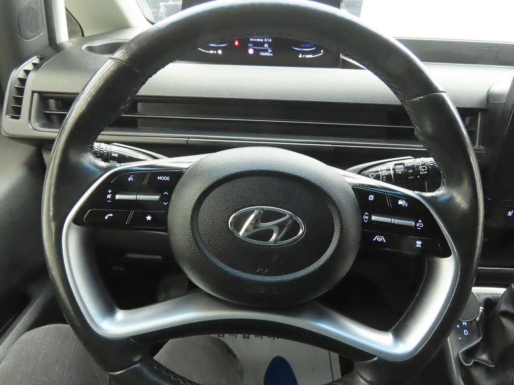 HYUNDAI Staria - Vista 7