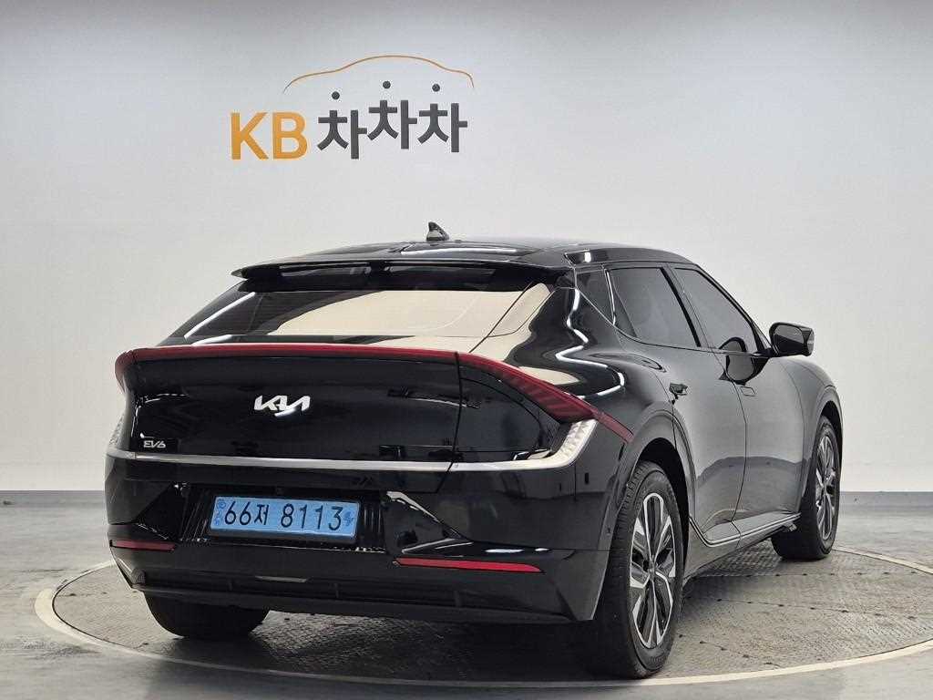 KIA EV6 - Vista 4